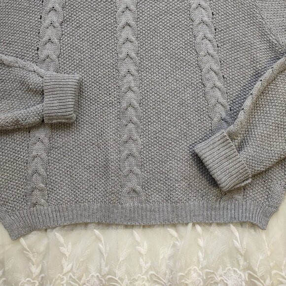 Monteau Soft Gray Sweater w/ Boho Lace Layer Women's XL Urban Street Trend - Picture 2 of 9